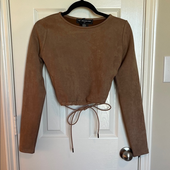 NWT Maniere De Voir Backless Faux Suede Crop Top - Picture 2 of 7